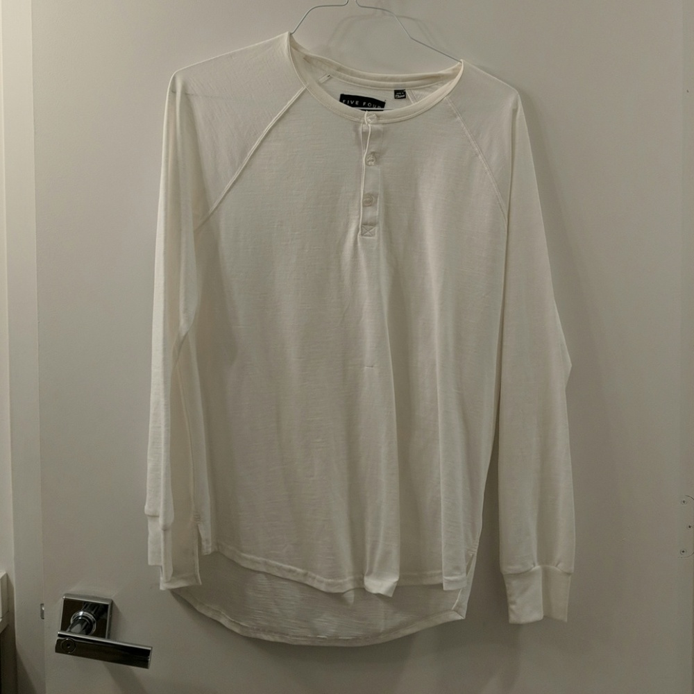 White long sleeve t-shirt